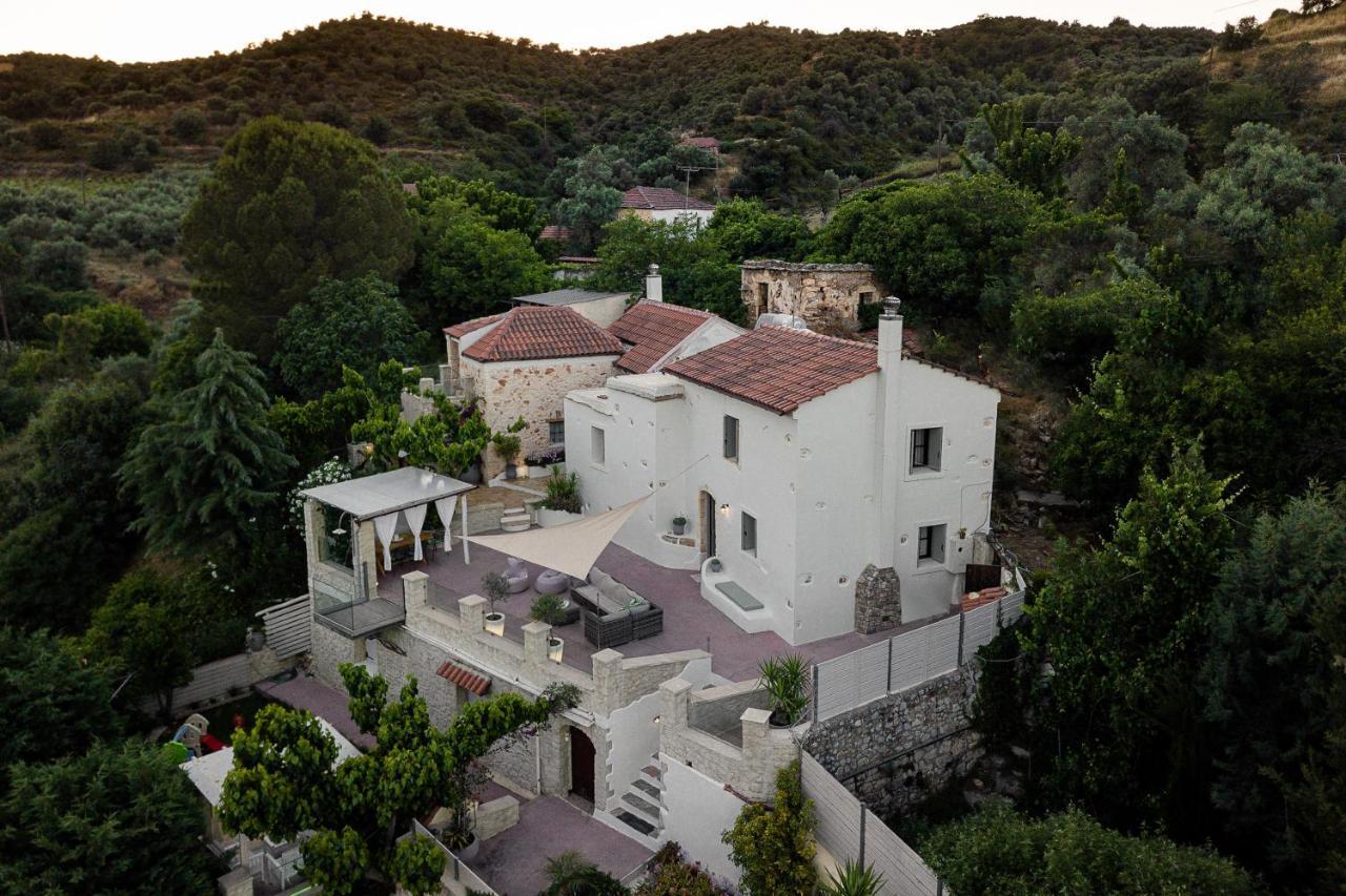Verekinthos Villas Yerolákkos Exterior foto